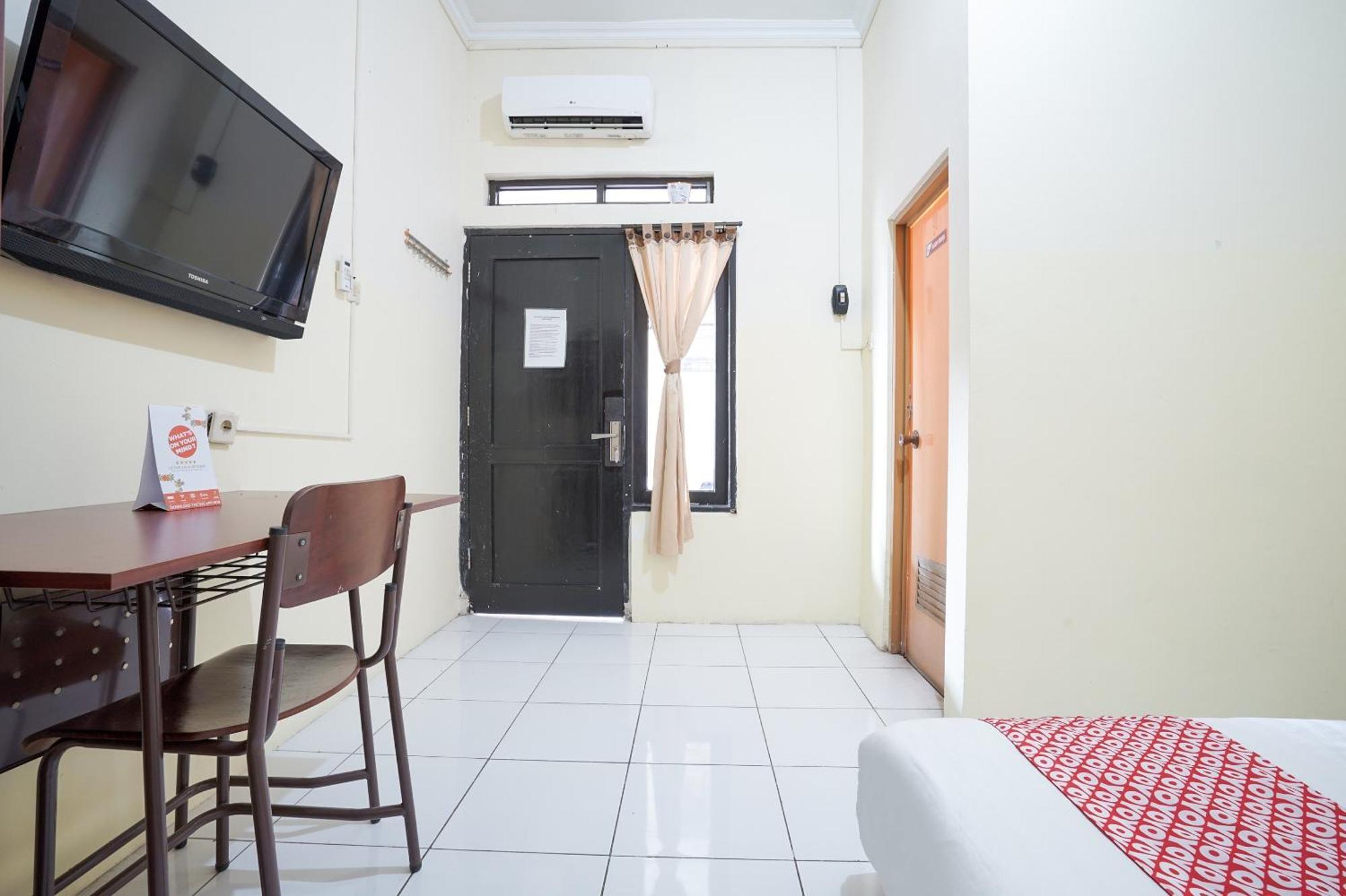 Hotel O Seturan Near Hartono Mall Yogyakarta Formerly Maleo Kostel Kejayan Exterior photo